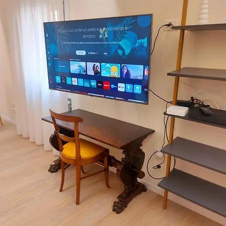Cosy San Marco Apartment